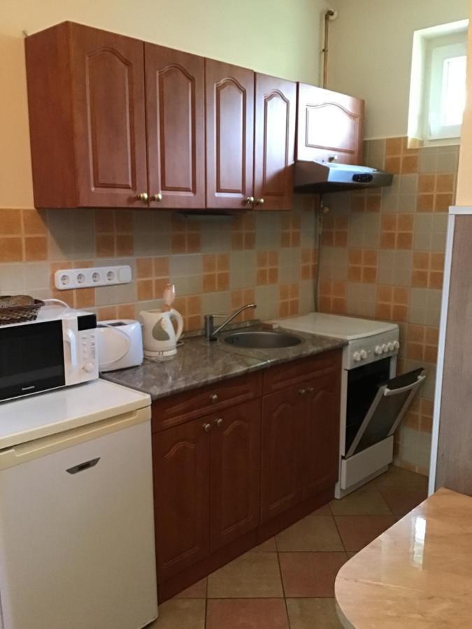 4 Lurko Apartman Uj Apartment Hajduszoboszlo Exterior photo